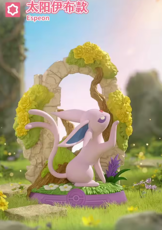 FUNISM POKEMON EEVEE FIGURE - ESPEON