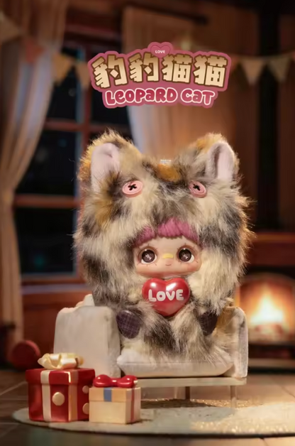 MAYMEI SURPRISE PARTY PLUSH PENDANT